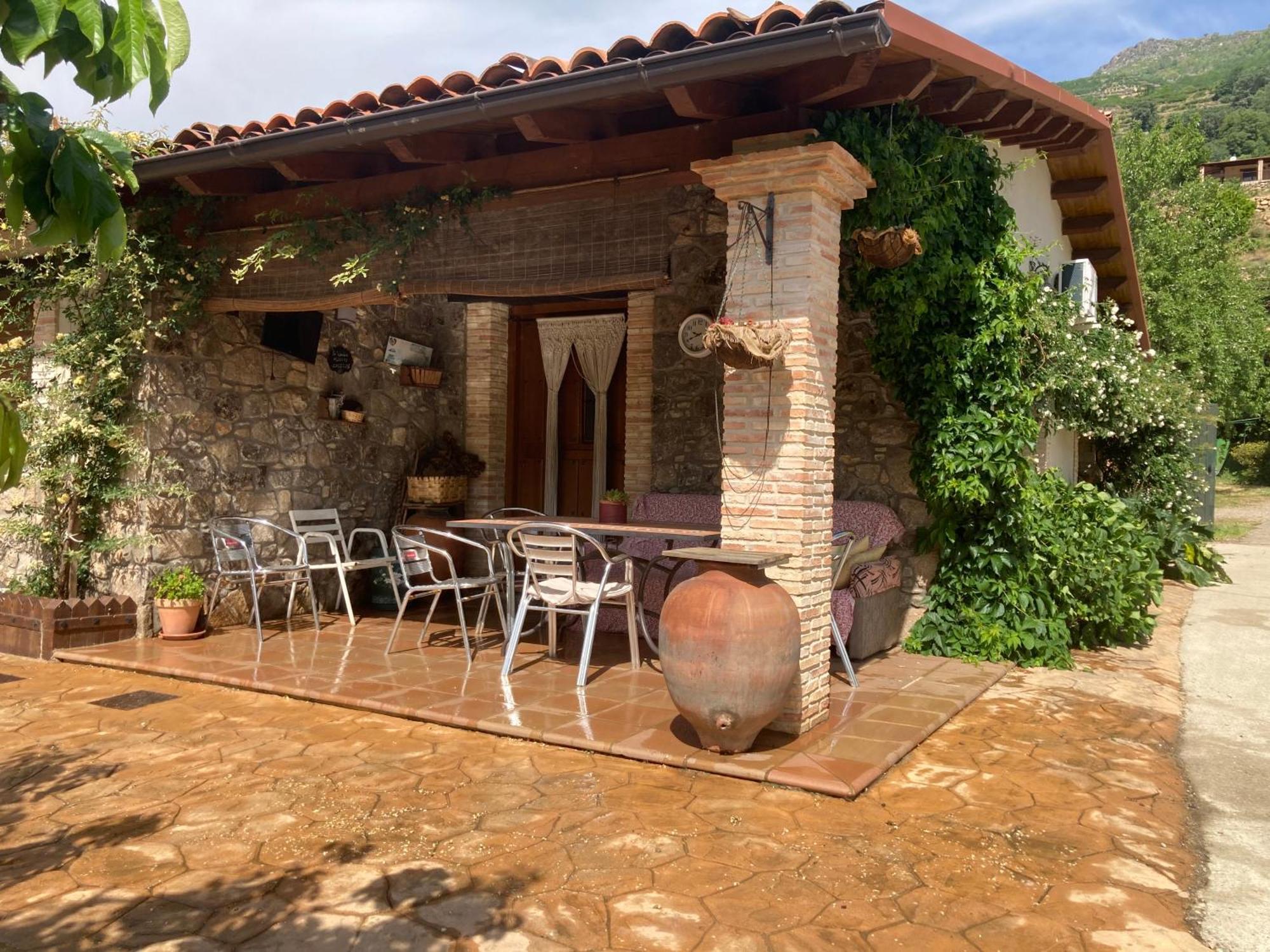 Casa Rural La Picotina Navaconcejo Exterior photo